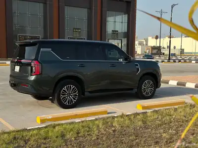 للبيع نيسان باترول موديل 2025 ماشي 4400 كم 14