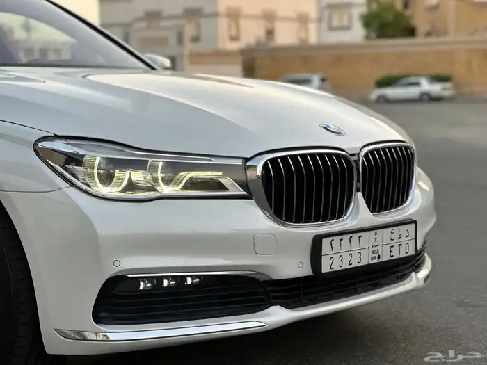 بي ام دبليو 730 قمه في النظافه 2019 23
