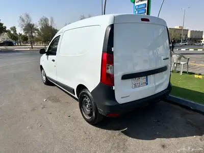 دوكر فان رينو 3