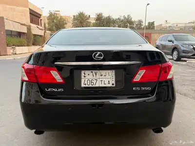 لكزس ES350 سعودي 2009 اسود داخل بيج 4