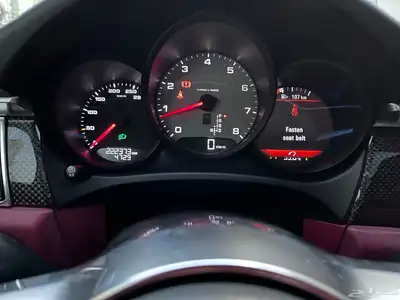 بورش ماكان S موديل 2015 للبيع 13