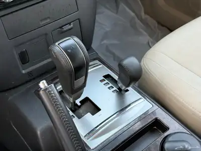 باجيرو GLS 2020 ذهبي 13