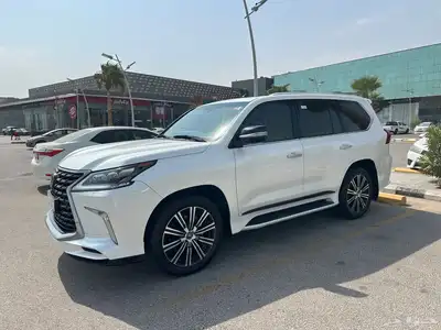 جيب لكزس 2021 LX570 - ممشى قليل بحالة الوكالة .. 1