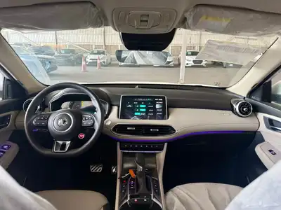 ام جي 2023 HS دبل 21