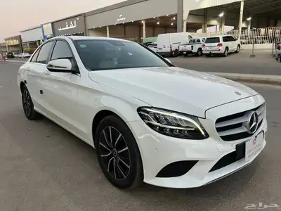 مرسيدس C 200 2020 فل كامل ( داخلي اوف وايت ) 1