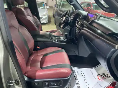 لكزس LX570 مديل2019 21