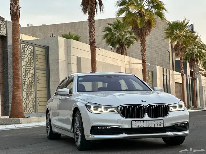 بي ام دبليو 730 قمه في النظافه 2019 10