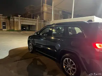 جيب جراند شيروكي 2015 لميتد V8 للبيع 1