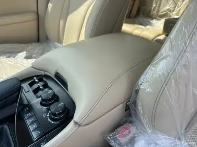 جيب لكزس 2021 LX570 - ممشى قليل بحالة الوكالة .. 34