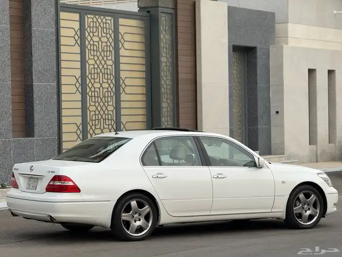 لكزس LS430 شبه جديده مخزنه 2005 6
