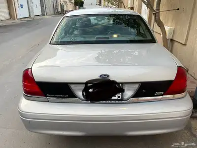 فورد كراون فكتوريا 2011 امريكي 2