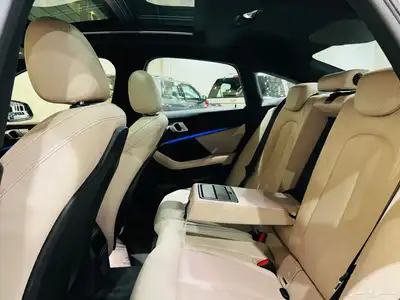 بى ام دبليو 2021 218i الناغى كت M فل كامل 10