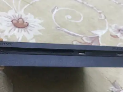بلاستيشن 4 سليم للبيع 6