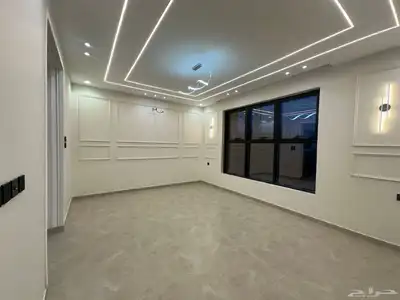 للبيع ادوار علويه بأسطح خاصه ومصعد راكب تشطيبvipبحي الضيافه 5