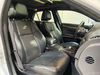 كرايسلر S300 2023 معدل خارجي SRT بحالة نظيفه 25
