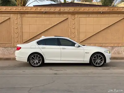 بي ام دبليو 2012 فل كامل نظيف للبيع 6