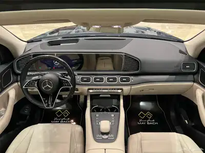 Mercedes Benz GLS 2025 7