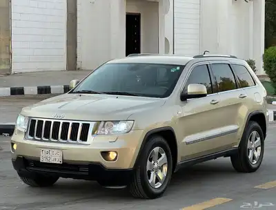 جيب شروكي 2012 لاريدو (بحالة ممتازة) 0
