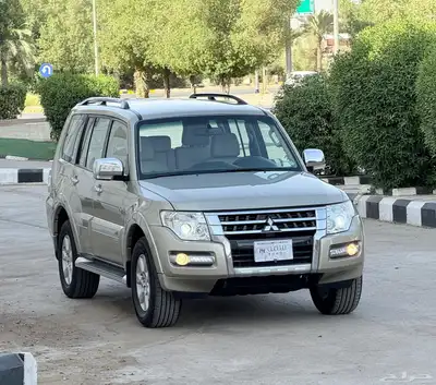 باجيرو GLS 2020 ذهبي 1
