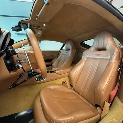 استون مارتن فانتج 2020 vantage 5