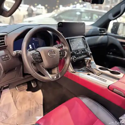 لكزس أف سبورت خليجي قطري 2025 10