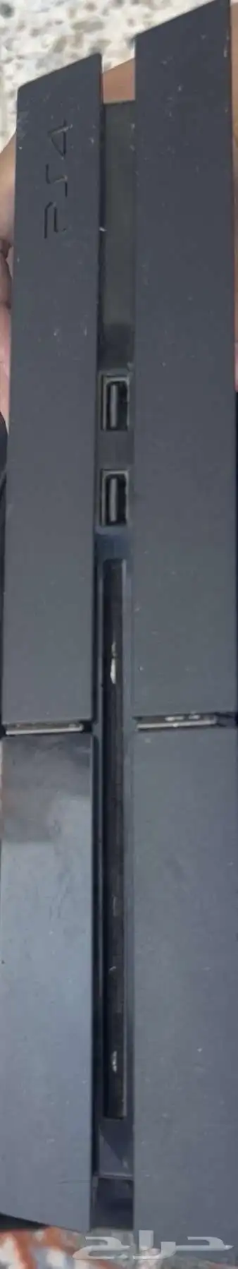 سوني فور شغل مع يده و3 اشرطه 1