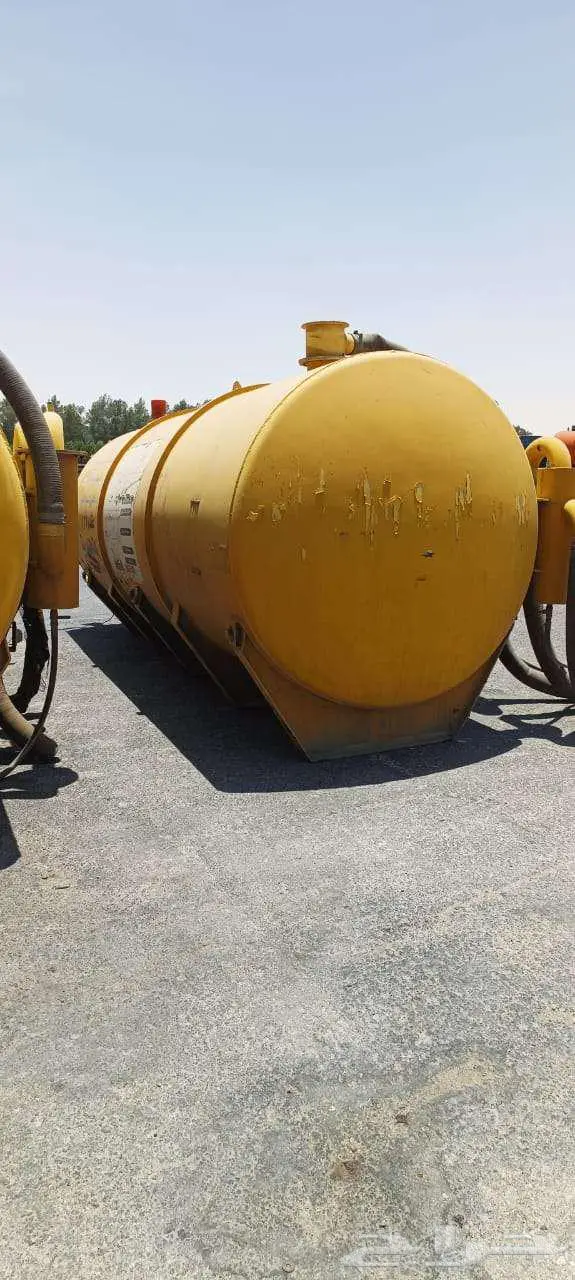 للبيع عدد 2 توانك فاكيوم 8