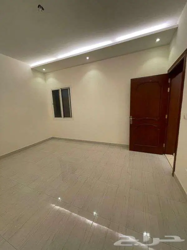 شقة للايجار 5 غرف 2