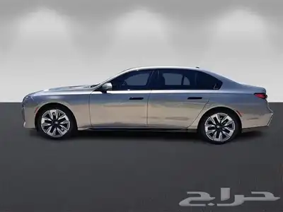 Bmw740i 2023 3