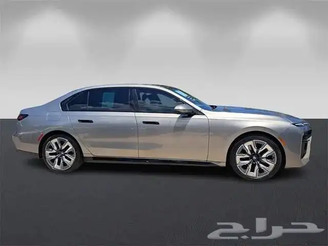 Bmw740i 2023 0
