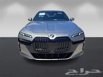 Bmw740i 2023 5
