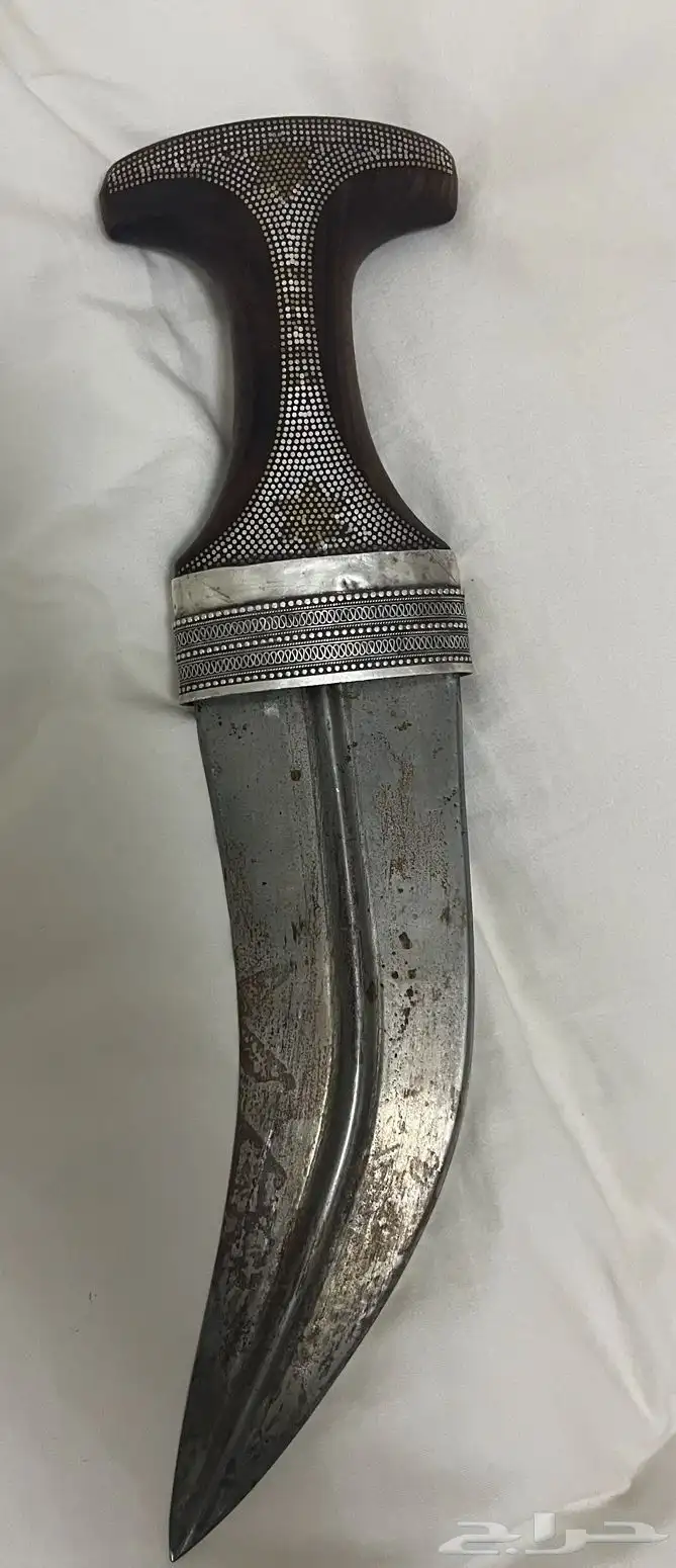 جنبيه اراس خشب والجفير قديمم سليمه من العذاريب 3