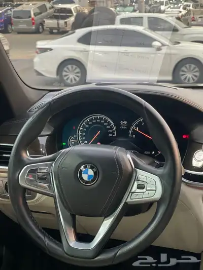 بي ام دبليو 730il 2019 فل كامل 8