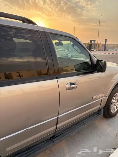 فورد اكسبيديشن 4