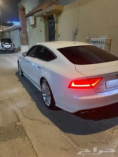 اودي A7 2015 9