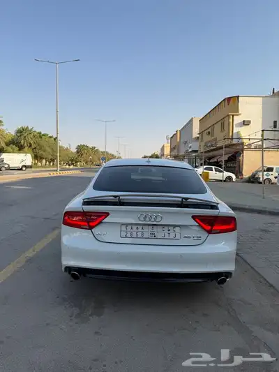 اودي A7 2015 6