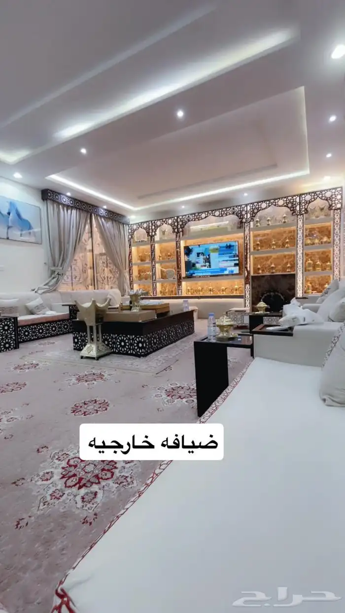 للإيجار فيلا ثلاث ادوار درج داخلي حي الرمال بالقرب من المطار 4