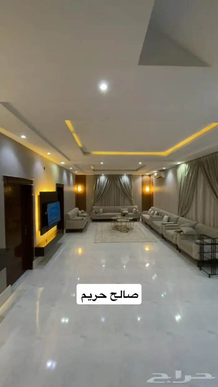 للإيجار فيلا ثلاث ادوار درج داخلي حي الرمال بالقرب من المطار 2