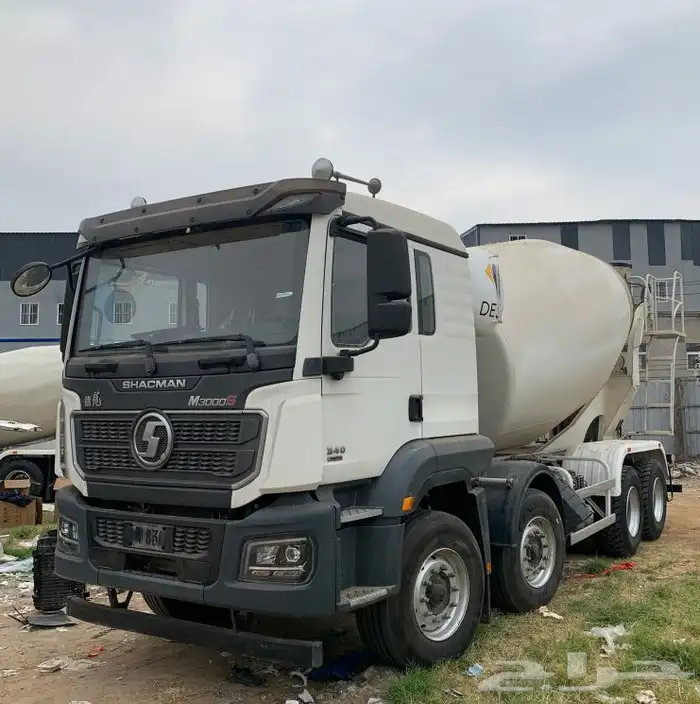 شاحنات الخلاط شكمان M3000 مخزان آخو الجديد 0