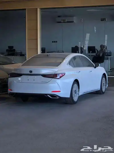 لكزس ES 350 فئه CC بريمي موديل 2025 بقسط 3183 الحسن 2