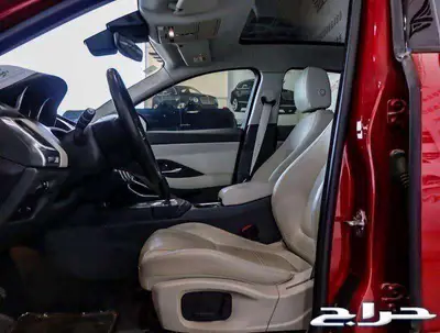 جاكوار E pace موديل 2019 5