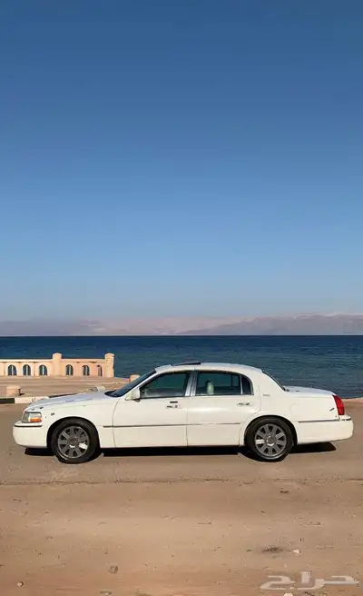 لنكولن تاون كار 6