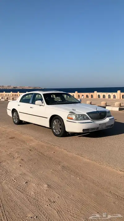 لنكولن تاون كار 2