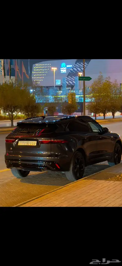 F-pace ( بلاك أديشن ) بحالة الوكالة 34