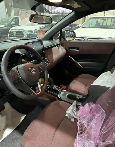 كورولا كروس LE ستاندر 2025 12