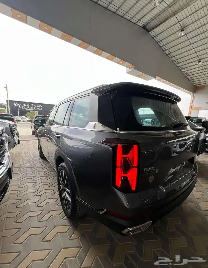 جاك GAC GS8 موديل 2024 فل كامل اصفار 2
