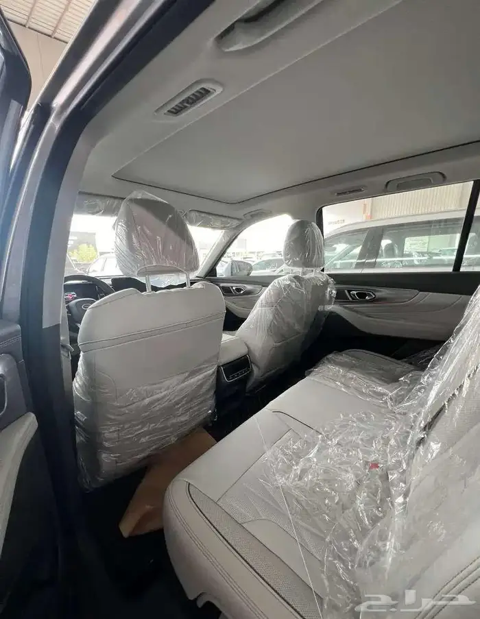 جاك GAC GS8 موديل 2024 فل كامل اصفار 10