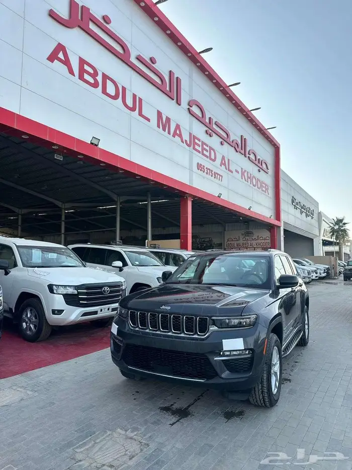 جيب جراند شيروكي 2025 يوجد 50 50 يوجد عرض البنك العربي 1