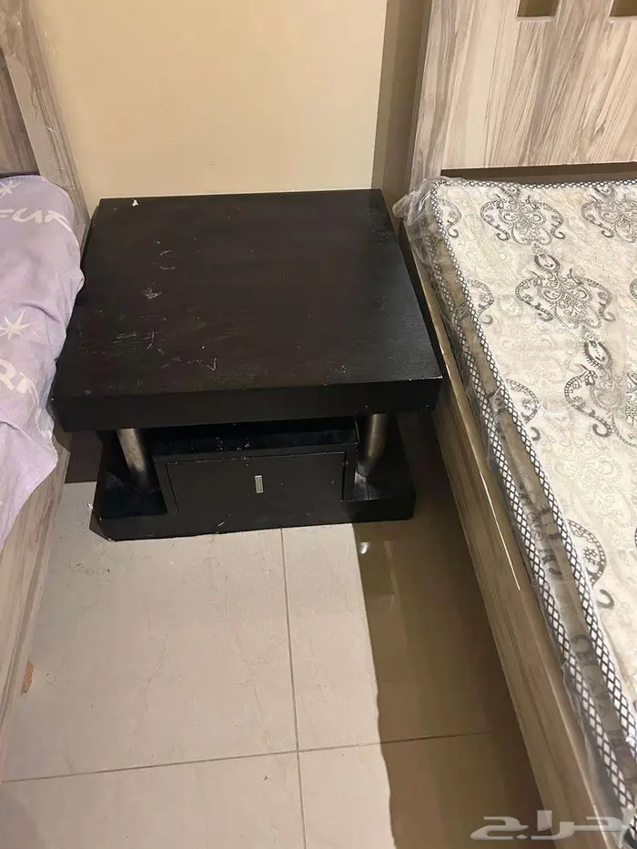سفره و انتريه ركنه و غرفه نوم كالجديدة بالاكياس لظروف السفر 13