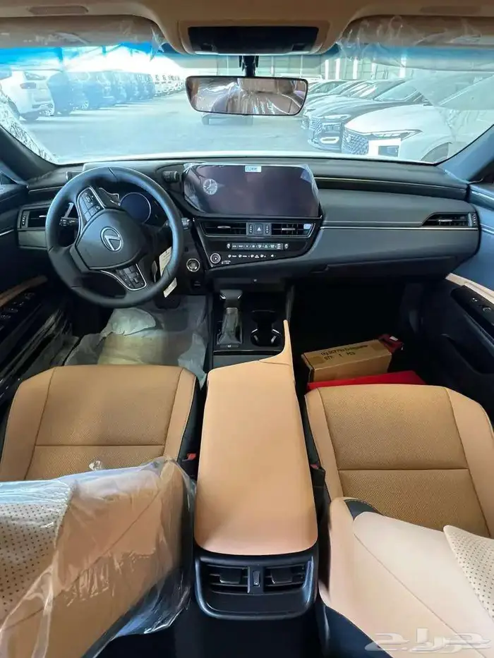 لكزس CA - ES350 استاندر خليجي 2025 اسود 5